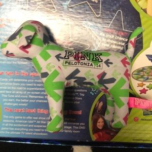 Victoria secret pink dog pelotonia 14